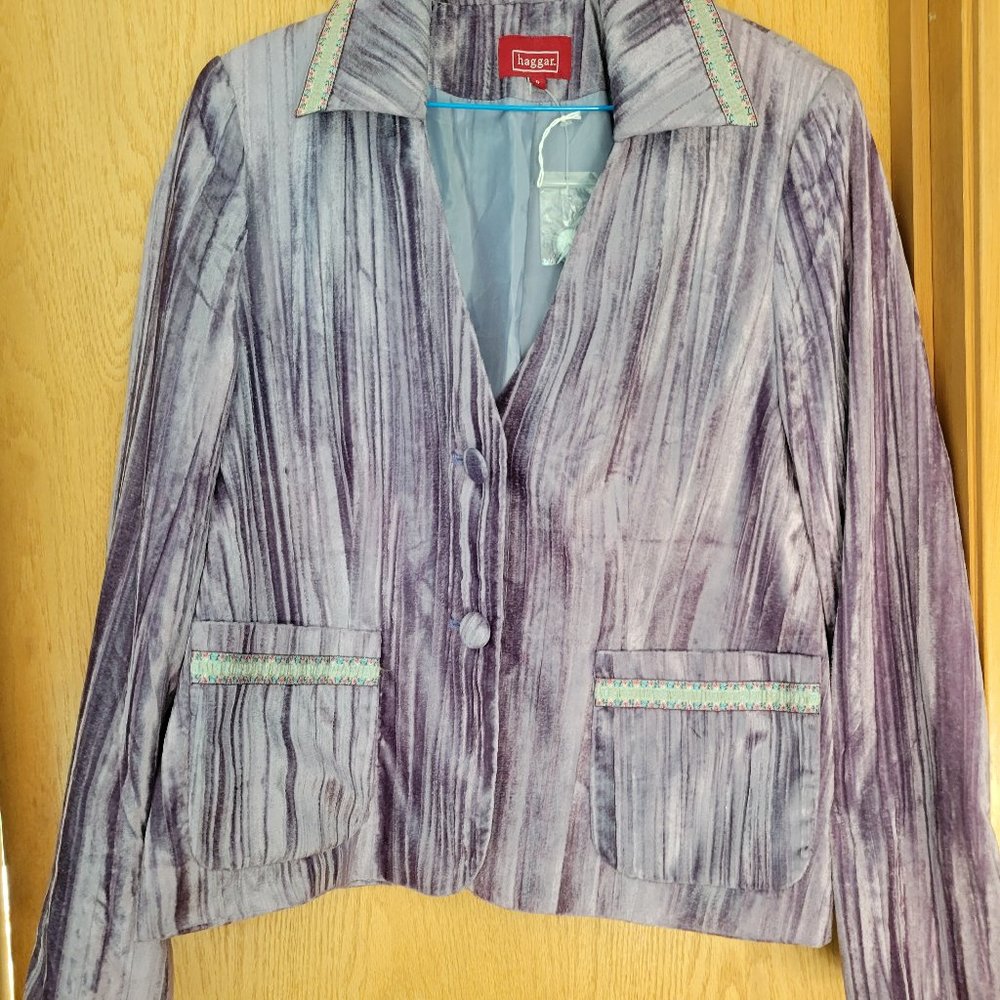 Hager Velvet Jacket velvet buttons and pockets size M